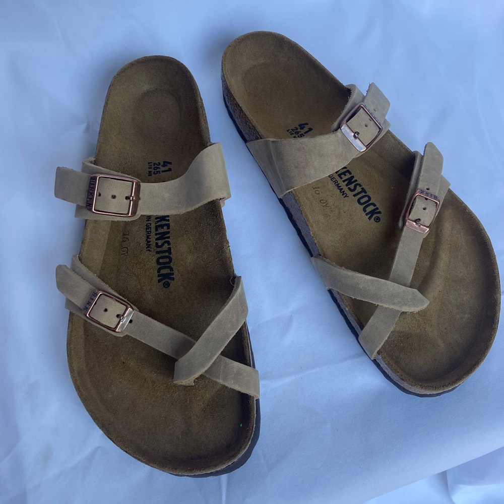 NWOT Birkenstock Sandals